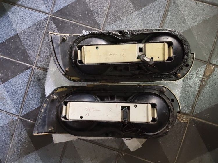 ไฟท้าย nissan skyline r32 รูปที่ 2