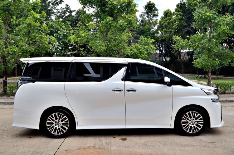Toyota Vellfire 2017 2.5 Z G Edition Utility-car เบนซิน ไม่ติดแก๊ส เกียร์อัตโนมัติ ขาว รูปที่ 4