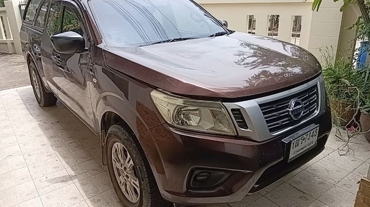 Nissan Navara 2016 2.5 S King Cab Pickup ดีเซล เกียร์ธรรมดา น้ำตาล รูปที่ 2