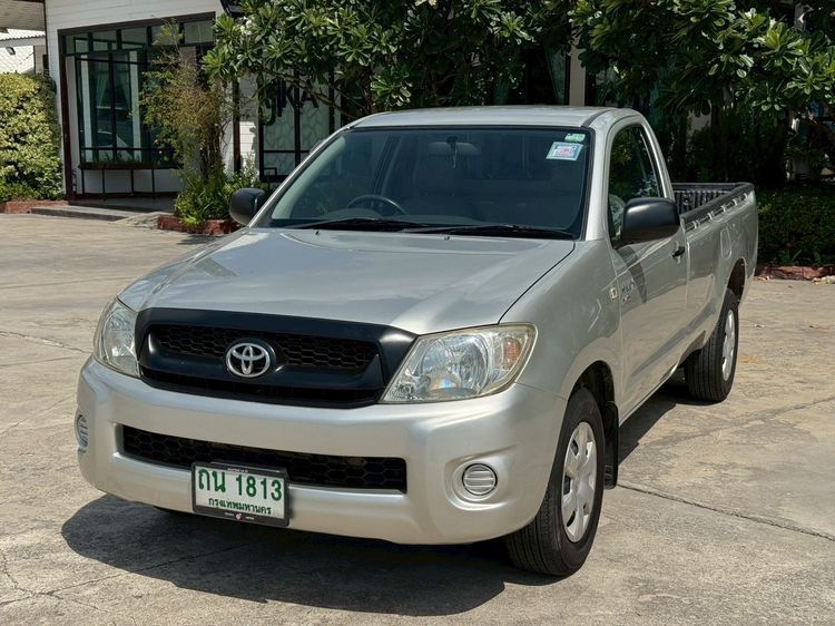 รถ Toyota Hilux Vigo 2.5 Single J สี บรอนซ์เงิน