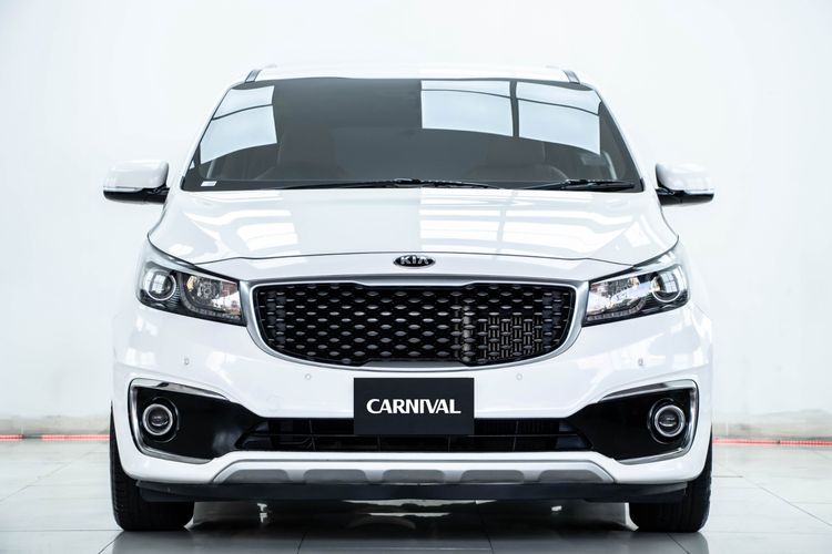 Kia Grand Carnival 2018 2.2 EX Utility-car ดีเซล ไม่ติดแก๊ส เกียร์อัตโนมัติ ขาว รูปที่ 4