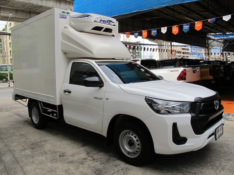 Toyota Hilux Revo 2025 2.4 Entry Van ดีเซล ไม่ติดแก๊ส เกียร์ธรรมดา ขาว รูปที่ 2
