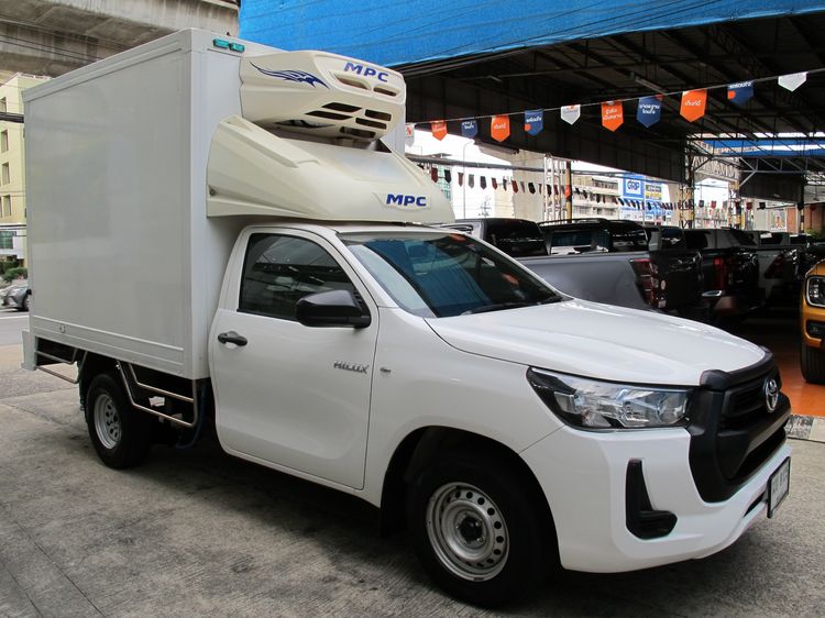 Toyota Hilux Revo 2021 2.4 Entry Van ดีเซล ไม่ติดแก๊ส เกียร์ธรรมดา ขาว รูปที่ 2