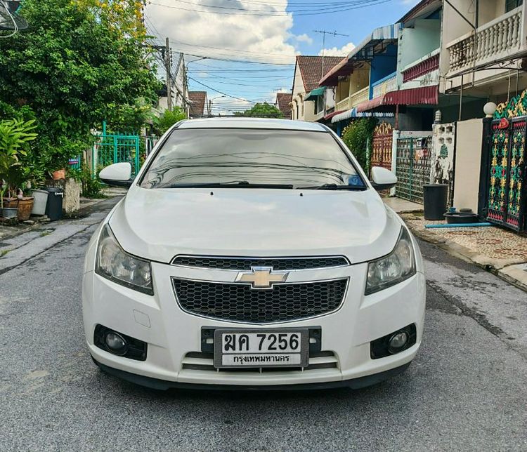 รถ Chevrolet Cruze 2.0 LTZ สี ขาว