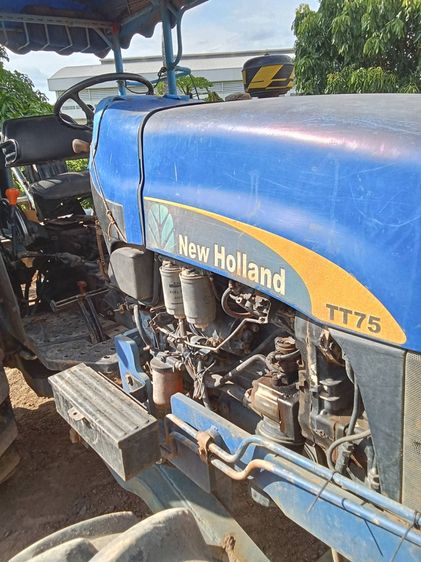 ปล่อยรถไถ New Holland TT75 มือสอง สภาพพร้อมใช้งาน รูปที่ 4
