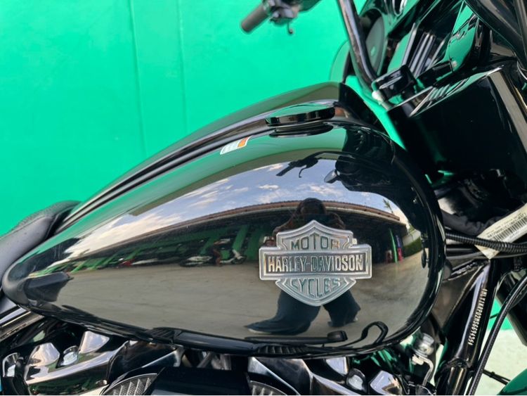 Harley-Davidson Street Glide Special สีดำ ปี 2021 วิ่ง2,000โล  รูปที่ 4