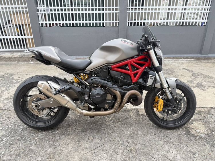 Ducati Monster 821 รูปที่ 2