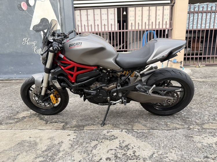 Ducati Monster 821 รูปที่ 6