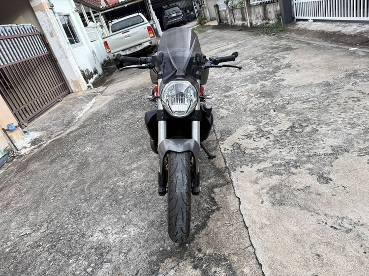 Ducati Monster 821 รูปที่ 3