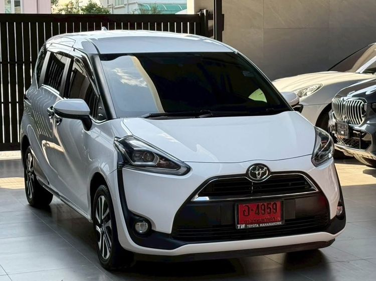 Toyota Sienta 2019 1.5 V Sedan เบนซิน เกียร์อัตโนมัติ ขาว รูปที่ 2