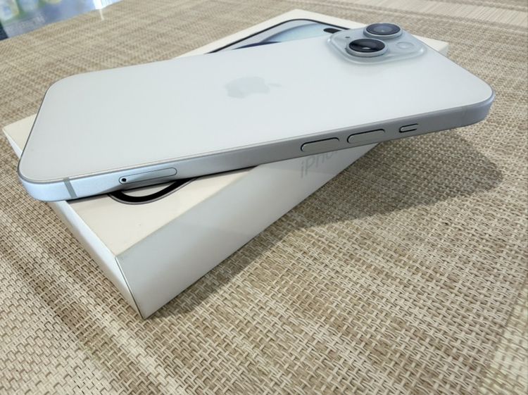 iPhone 15 สีฟ้า 128 ประกันศูนย์ยังเหลือ  ผ่อนได้ รูปที่ 3