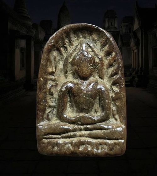 พระซุ้มกอเนื้อดินเก่าๆจังหวัดกำแพงเพชรพระกรุของสะสม