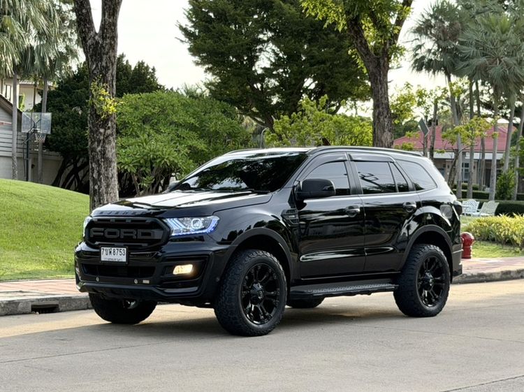 Ford Everest 2022 2.0 Titanium Plus 4WD Utility-car ดีเซล ไม่ติดแก๊ส เกียร์อัตโนมัติ ดำ