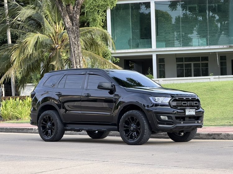 Ford Everest 2022 2.0 Titanium Plus 4WD Utility-car ดีเซล ไม่ติดแก๊ส เกียร์อัตโนมัติ ดำ รูปที่ 3