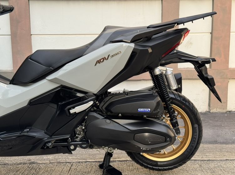 Honda New ADV350 TOP RS ล้อทอง โลโก้ทอง 2024 รูปที่ 12