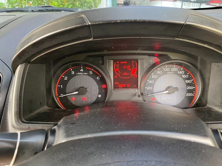 Isuzu D-MAX 2018 1.9 S Van ดีเซล ขาว รูปที่ 2
