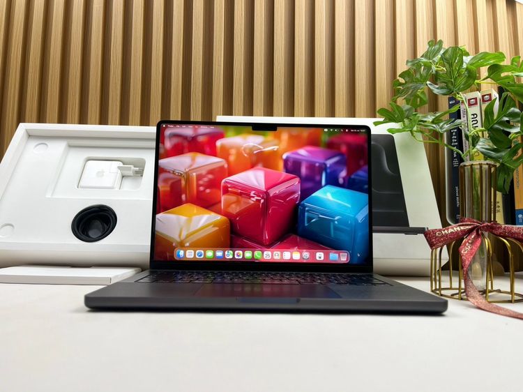 Mackbook Pro 14 Inch แมค โอเอส 16 กิกะไบต์ อื่นๆ ใช่ MacBook Pro 14-inch M5 Ram16GB SSD512GB SpaceBlack Apple Care 16 April 2027