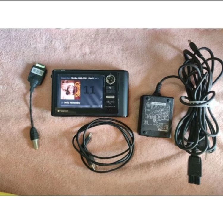 TOSHIBA MEV60E HDD Audio Player