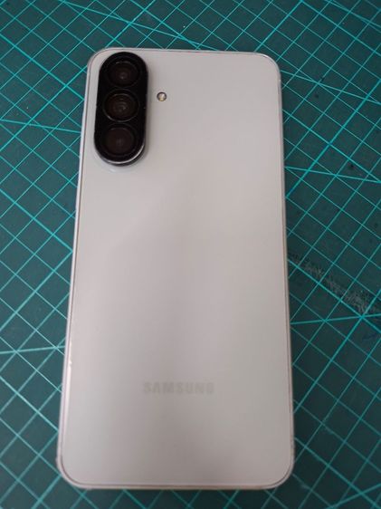 Samsung อื่นๆ 128 GB มือถือ