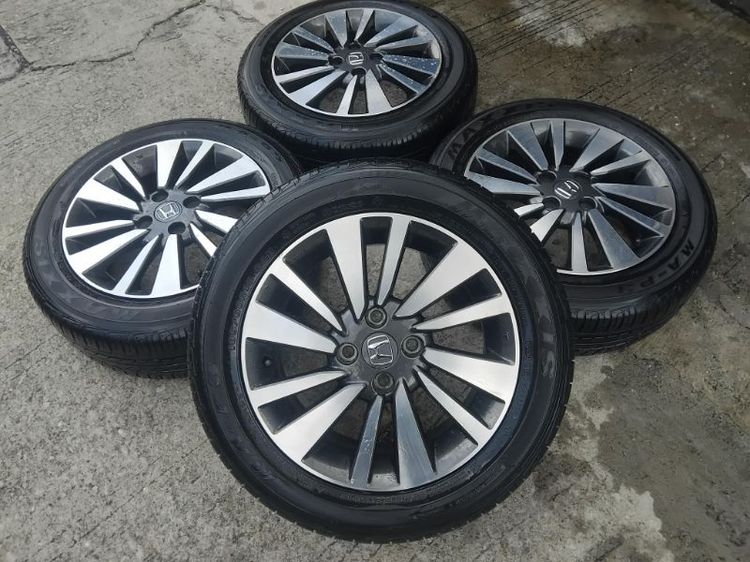 15" แม็ก Honda City Turbo พร้อมยาง ชุดละ 5,900 บาท
