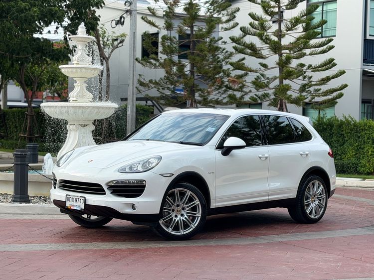 รถ Porsche Cayenne 3.0 S Hybrid 4WD สี ขาว