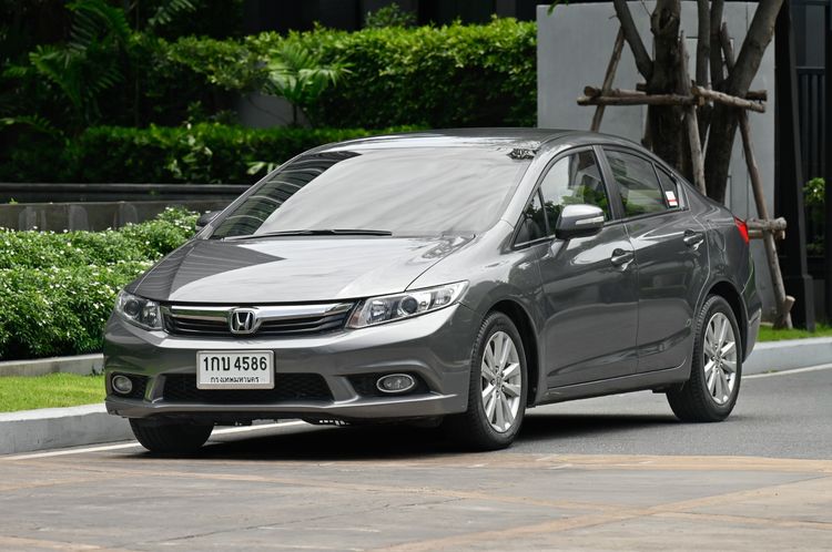 รถ Honda Civic 1.8 E i-VTEC สี เทา