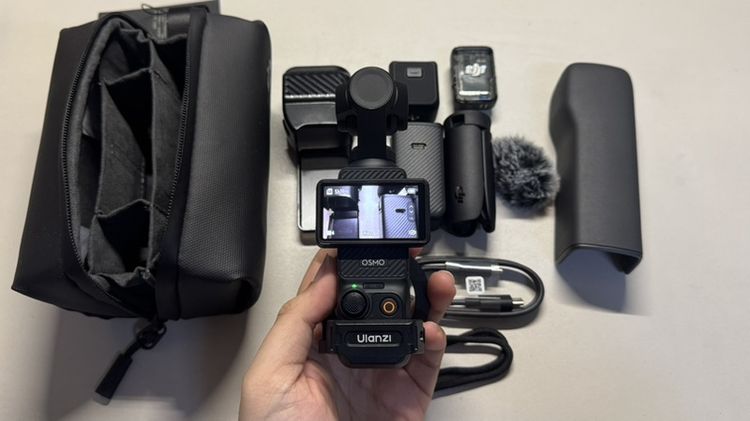 อื่นๆ DJI Pocket 3 - Pocket Gimbal Camera (Creator Combo) 💥