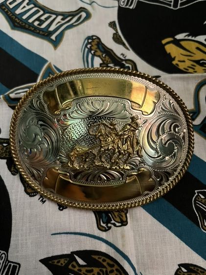 หัวเข็มขัดMONTANA silvers mother nickel 4แถวงานเก่าขนาดยาว4.5นิ้ว สูง3.5นิ้ว made in USA