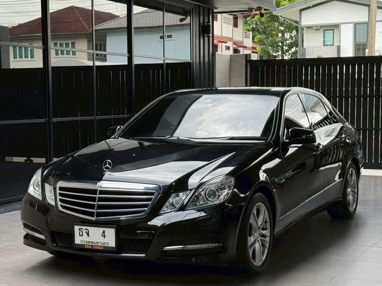 Mercedes-Benz E-Class 2012 E250 CGI Sedan เบนซิน ไม่ติดแก๊ส เกียร์อัตโนมัติ ดำ