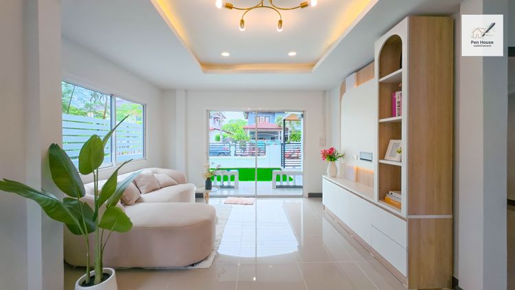 มีบางส่วน ขายบ้านเดี่ยว 2 ชั้น ทำเลมีนบุรี-นิมิตใหม่ หมู่บ้าน KC Garden Home 2 บ้านสวยสไตล์โมเดิร์น รีโนเวทใหม่ทั้งหลัง พร้อมเข้าอยู่ทันที รูปที่ 3
