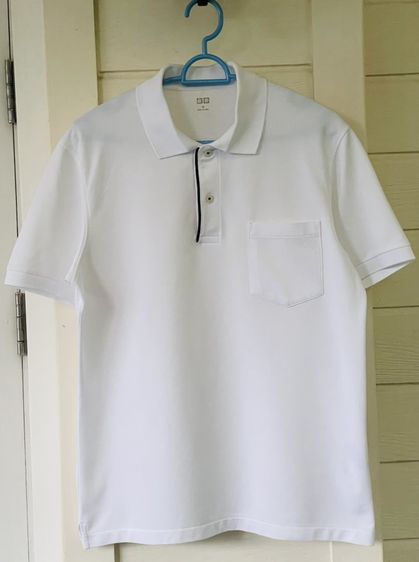 อื่นๆ EU 40 ขาว แขนสั้น เสื้อโปโล (Polo Shirt) แบรนด์ UNIQLO (M อก-40) มือสอง