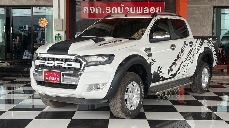 รถ Ford Ranger 2.2 Hi-Rider XLT สี ขาว