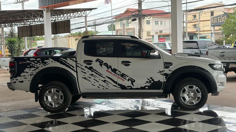 Ford Ranger 2017 2.2 Hi-Rider XLT Pickup ดีเซล ไม่ติดแก๊ส เกียร์ธรรมดา ขาว รูปที่ 4