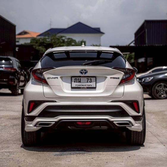 Toyota C-HR 2018 1.8 Hybrid Hi Sedan ไฮบริด ขาว รูปที่ 4