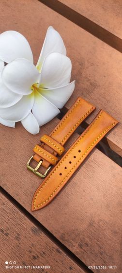 สายนาฬิกาหนังฟอกฝาดอิตาลี สีเหลืองแทน Handmade ขนาดหู 22 มม. มีหนุนนูน + เสริมหนังให้ทนทาน + ซับ