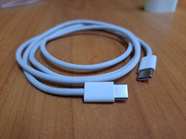 หัวชาร์จ iphone 20w แท้ รูปที่ 5