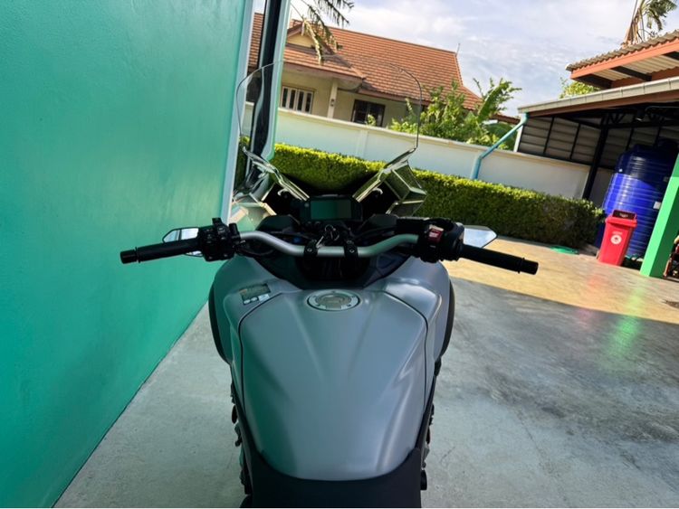 Yamaha Niken สีเทา ปี2020 วิ่ง2,000โล 3สูบ900cc  รูปที่ 12