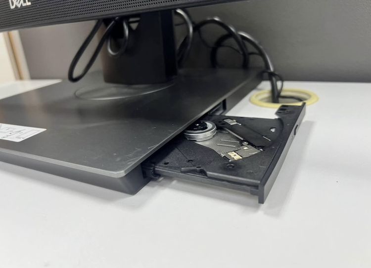 Dell Optiplex 7460 All-in-One รูปที่ 4