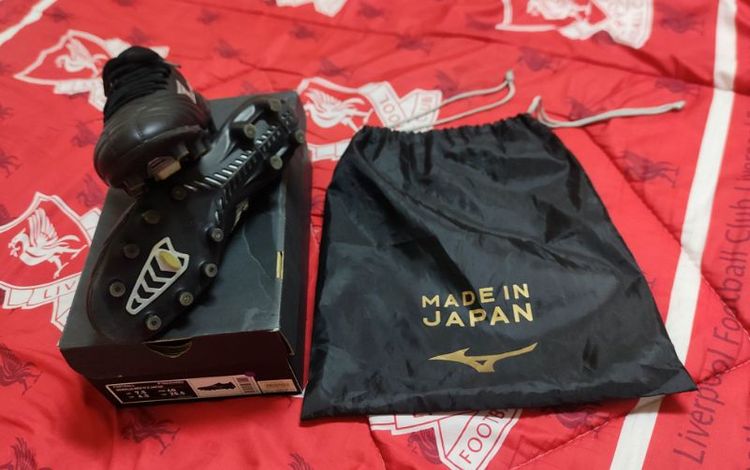 รองเท้าฟุตบอล Mizuno Morelia Neo lV Beta Japan แท้ 100%
