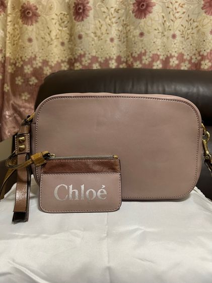 กระเป๋าสะพายแบรนด์ Chloe ค่ะ 