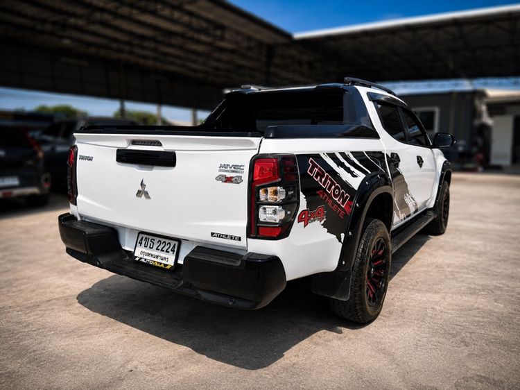 Mitsubishi Triton 2023 2.4 4WD ATHLETE Pickup ดีเซล เกียร์อัตโนมัติ ขาว รูปที่ 4