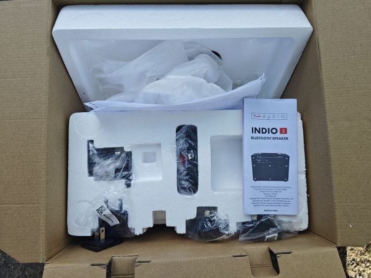อื่นๆ fender indio 2