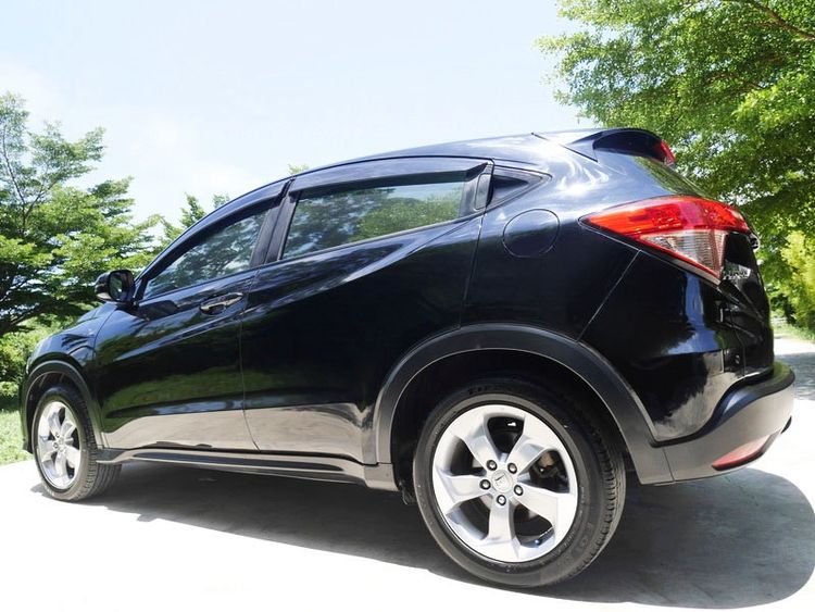 Honda HR-V 2015 1.8 E Utility-car เบนซิน ไม่ติดแก๊ส เกียร์อัตโนมัติ ดำ รูปที่ 3