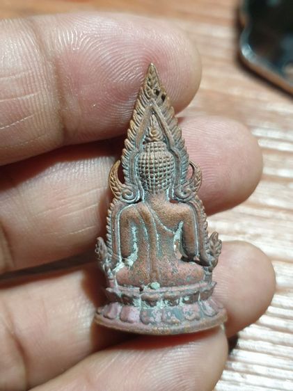 รูปหล่อพระพุทธชินราช (สมเด็จนางพญาเรือนแก้ว) รุ่นประวัติศาสตร์ธงชัยจอมราชันย์ วัดนางพญา จังหวัดพิษณุโลก พ.ศ. 2563 เนื้อนำฤกษ์เนื้อนวโลหะ รูปที่ 4