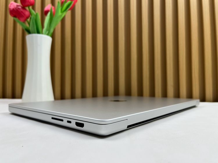 MacBook Pro 16-inch M3 Pro 2023 Ram36GB SSD512GB Sliver รูปที่ 8