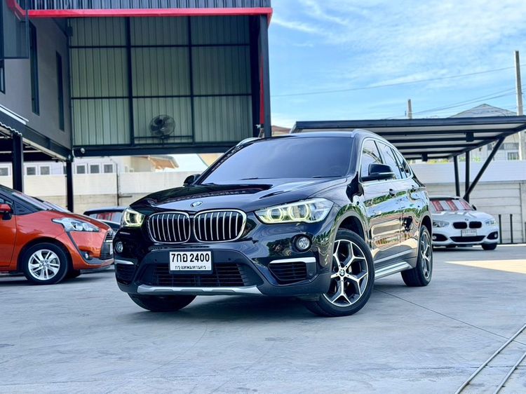BMW X1 2018 1.5 sDrive18i xLine Utility-car เบนซิน ไม่ติดแก๊ส เกียร์อัตโนมัติ ดำ รูปที่ 3