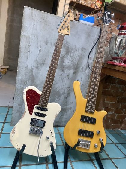 กีตาร์ไฟฟ้า washburn x series / เบส carols