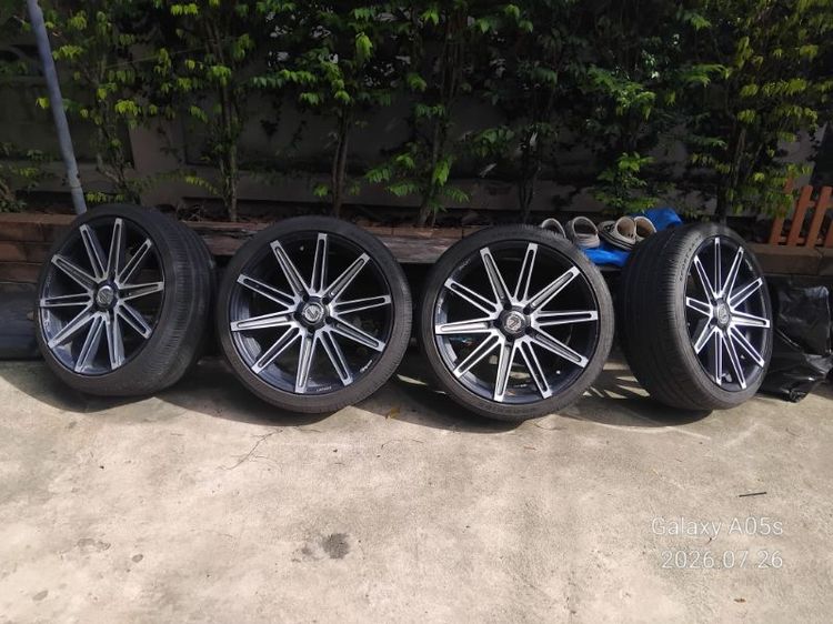 ล้อ Lenso Conquista 8 ขอบ 20 กว้าง 8.5 นิ้ว et 42 5 รู 114 พร้อมยาง 235 35 20 ปี 24 ดอกเยอะมาก