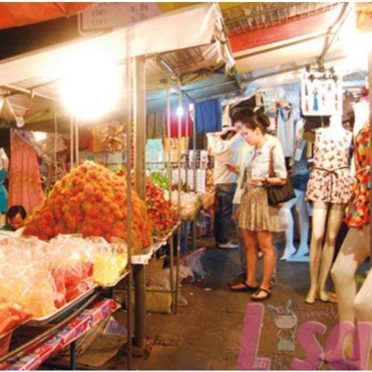 พื้นที่/ร้านขายสินค้า ให้เช่าล็อคขายของตลาดห้วยขวางทำเลดี