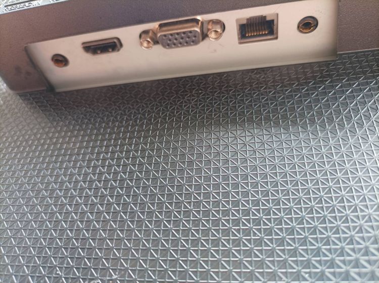 ถูกๆจอ SAMSUNG 22นิ้ว ต่อแลน ไวไฟได้ ส่งภาพจากมือถือขึ้นจอได้ มีช่องต่อ hdmi vga usb ลำโพงในตัว มีรีโมทให้ ขาย 777 บาท  รูปที่ 14